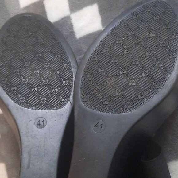 Charles David Made in Italy Black Strappy Patent Leather Sandals Size 41/9.5/10 - Picture 8 of 16